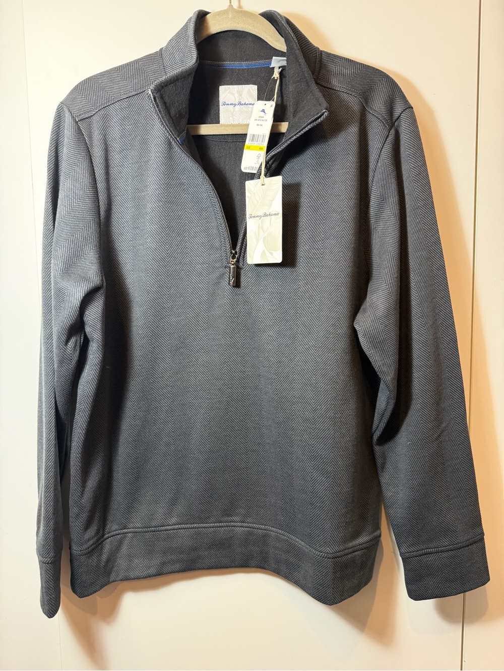NWT Tommy Bahama Men's Charcoal Gray Half-Zip Pullover Sweater Size MED